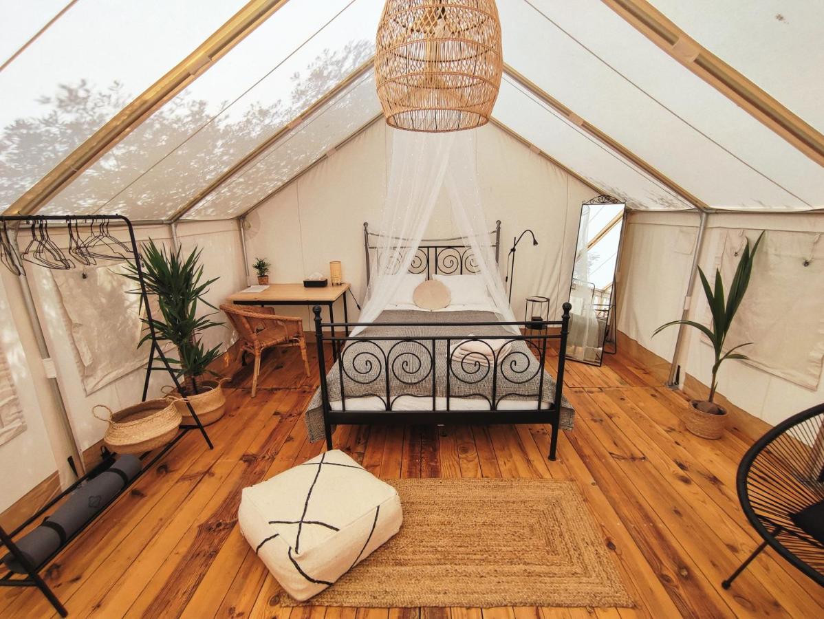 Hotel Tranquilo Glamping à Hozanejos Extérieur photo